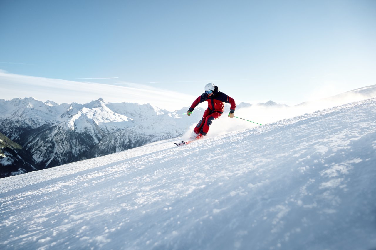 Skikurs im verschneiten Gasteinertal