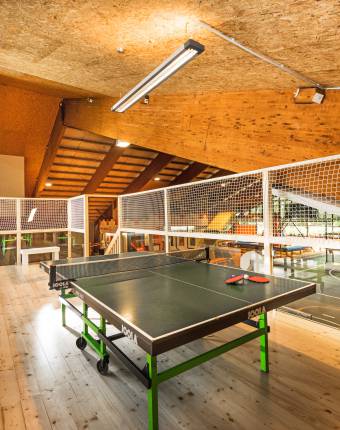 Tischtennisplatte in der Erlebnishalle 