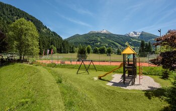 Außenspielplatz des Familienhotel Sonngastein