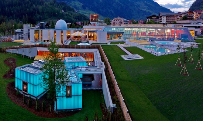 Außenaufnahme Therme im Gasteinertal