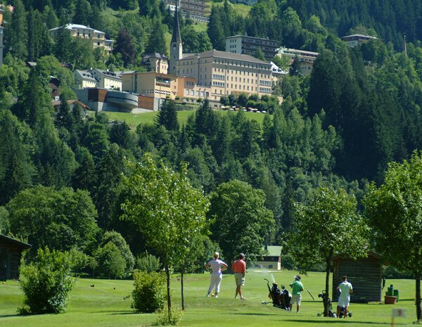 Spieler am Golfplatz des Golfclub Gastein