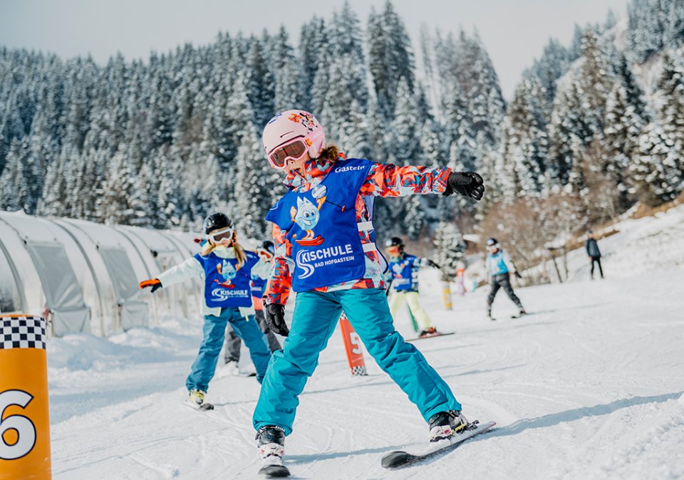 Kind in der Skischule Bad Hofgastein